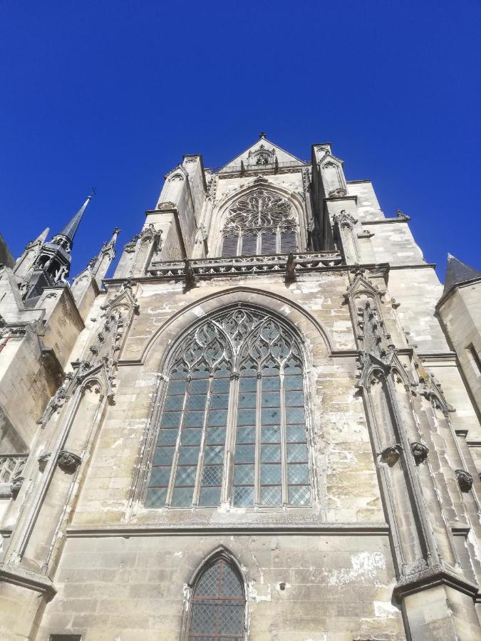 Gite De La Roulotte De L'Epine Dallon Exterior photo